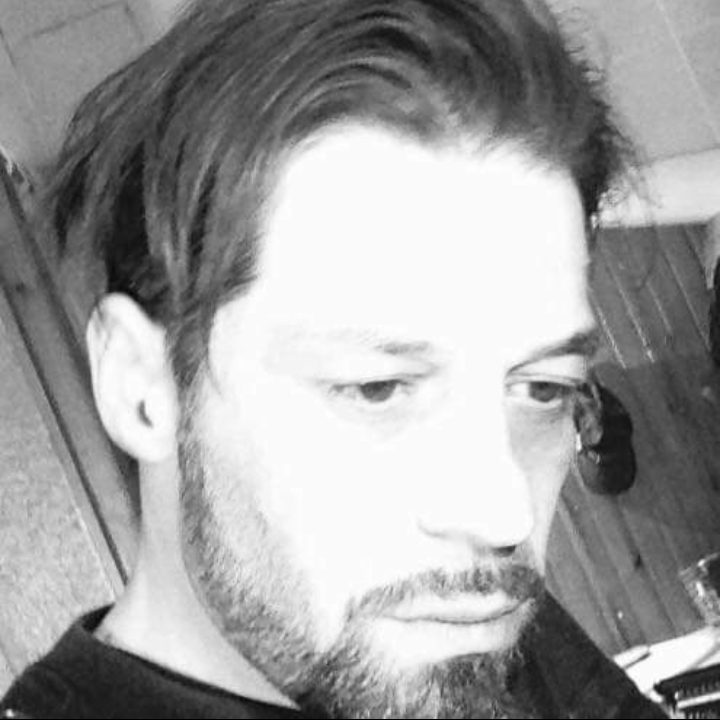 Profilo di Aleksandar